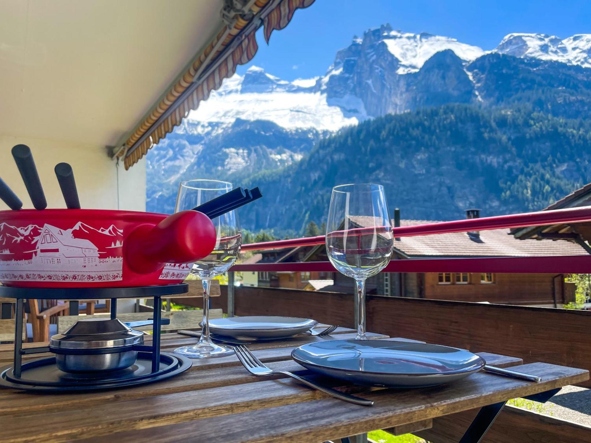 Swiss Alps Lodge Kandersteg Eksteriør bilde